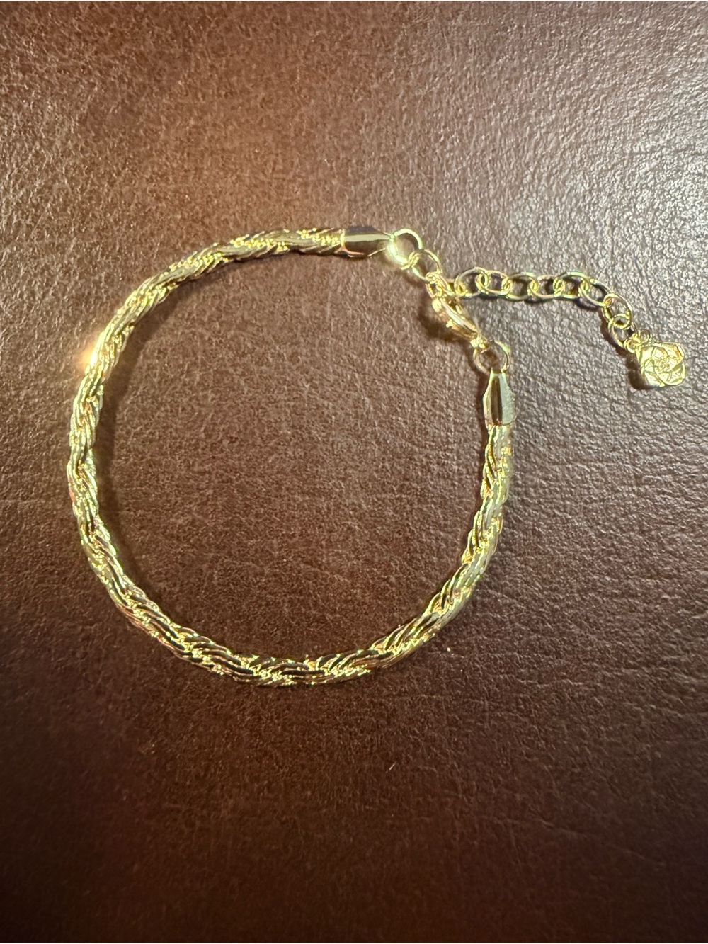 Kendra Scott Gold-Tone Twisted Rope Bracelet